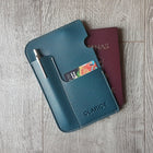 VIAJA SOLO Passport Sleeve