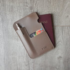 VIAJA SOLO Passport Sleeve