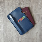 VIAJA SOLO Passport Sleeve